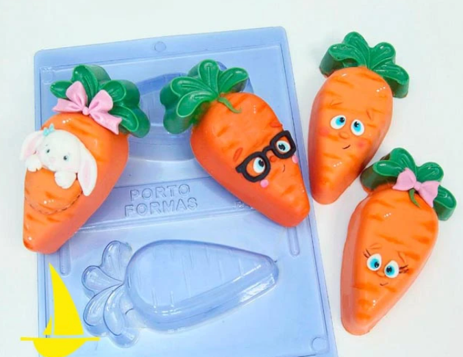 Cute Carrot - 3 Part Chocolate Mold